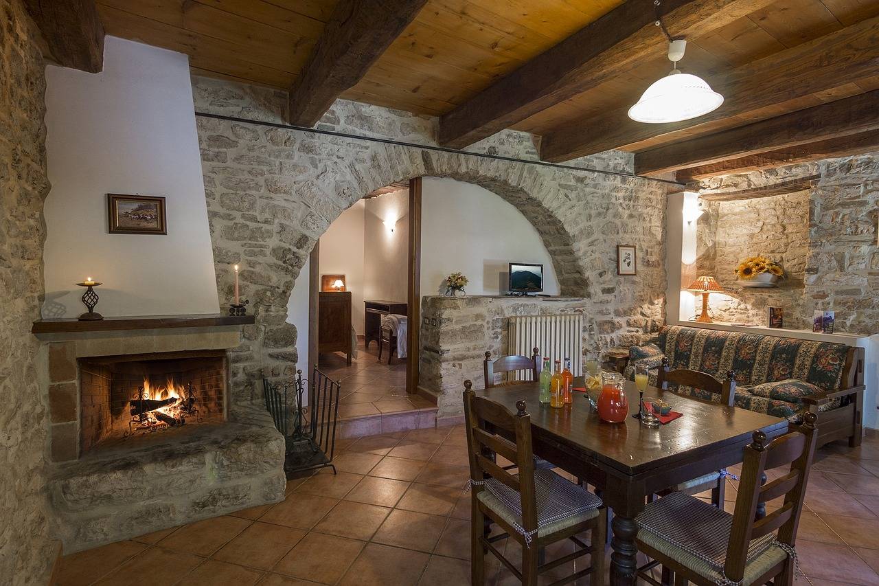 Comprehensive Chimney and Fireplace Services in Malibu, CA Expert Chimney and Fireplace Services in Malibu, California